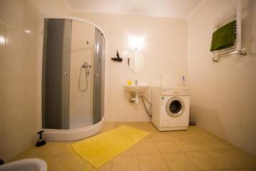 Фото номера Апартаменты с 1 спальней Апартаменты Best Apartment in the Center г. Мукачево 73