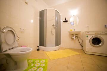 Фото номера Апартаменты с 1 спальней Апартаменты Best Apartment in the Center г. Мукачево 31