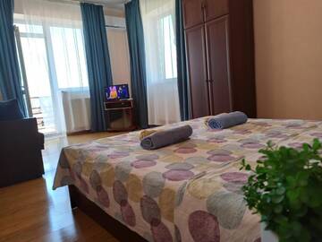 Фото номера Апартаменты с балконом Апартаменты Best Apartments on Beregovskaya г. Мукачево 43