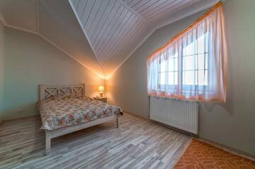 Фото номера Стандартный одноместный номер Отель Hotel and Restaurant Velure г. Мукачево 4