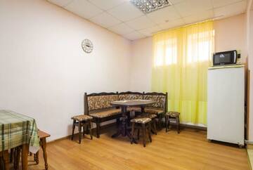 Фото номера Апартаменты с 2 спальнями Апартаменты Apartments Domovik on Valenberga 3 г. Мукачево 15