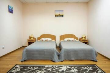 Фото номера Апартаменты с 2 спальнями Апартаменты Apartments Domovik on Valenberga 3 г. Мукачево 30