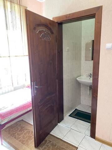 Фото номера Общий шестиместный номер для мужчин и женщин Хостелы Centre Hostel г. Мукачево 4