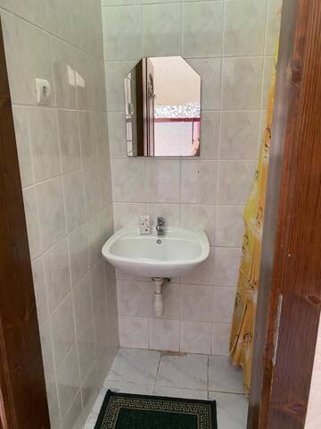 Фото номера Общий шестиместный номер для мужчин и женщин Хостелы Centre Hostel г. Мукачево 6