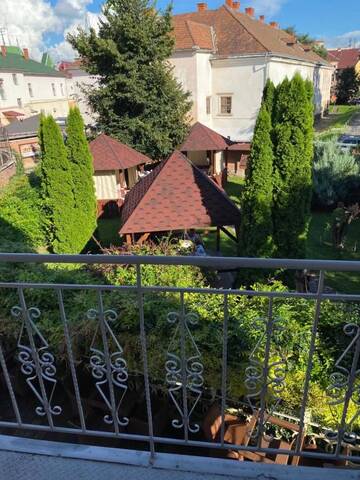 Фото номера Общий номер для мужчин и женщин с 8 кроватями Хостелы Centre Hostel г. Мукачево 2