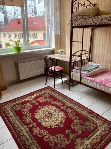 Фото номера Кровать в общем номере с 4 кроватями Хостелы Centre Hostel г. Мукачево 6