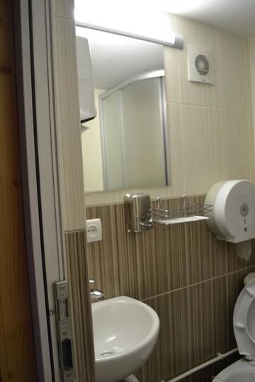 Фото номера Двухместный номер Делюкс с 1 кроватью Мини-отель У Гуцула г. Мукачево 15