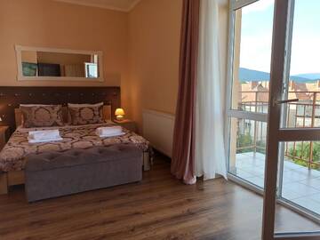Фото номера Апартаменты с видом на горы Апартаменты Amazing View Lux with balcony г. Мукачево 12