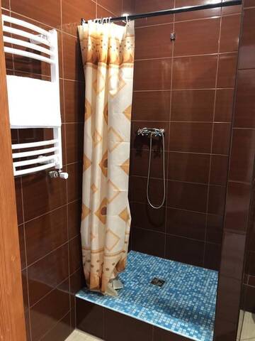 Фото номера Стандартный двухместный номер с 2 отдельными кроватями Отель Kontinent Hotel г. Мукачево 8