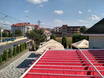 Фото номера Четырехместный номер Отель Hotel Dolphin г. Мукачево 12